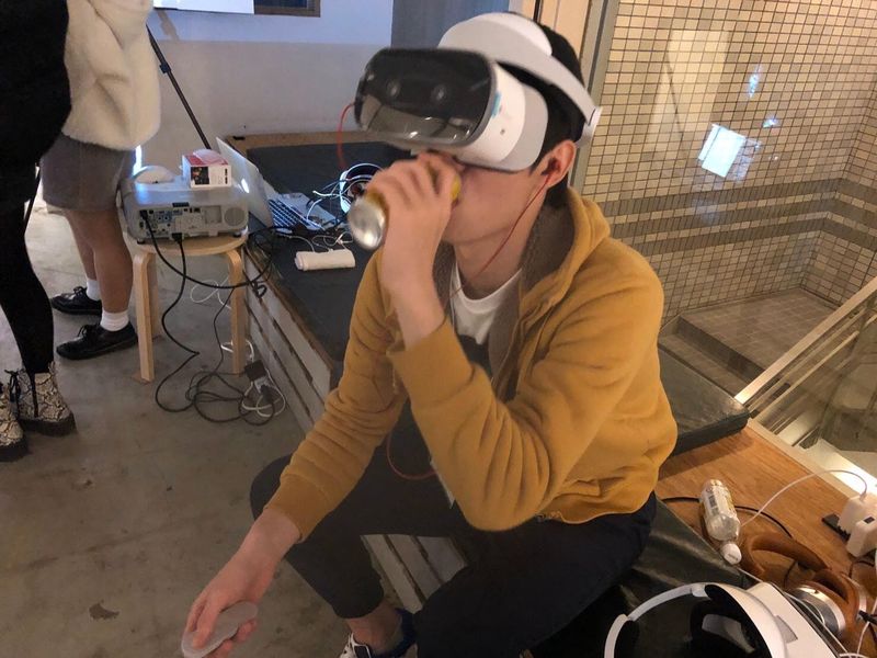 Red Bull VR Stand体験の様子